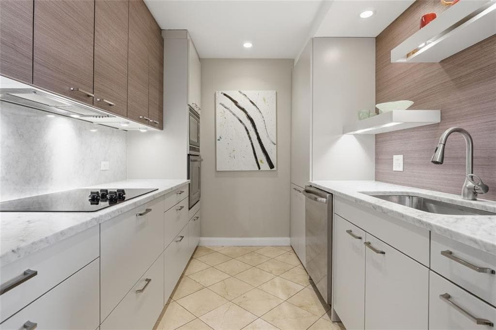 2 bedroom, 2 bathroom, 1,641 sq ft condominium for sale at 145 15th Street 429, Atlanta, GA 30309 — photo 6