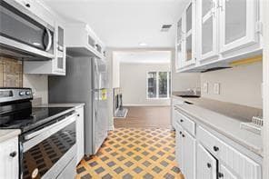 2 bedroom, 3 bathroom, 1,798 sq ft townhouse for rent at 15 Ivy Square, Atlanta, GA 30342 for $2,590 a month — photo 8