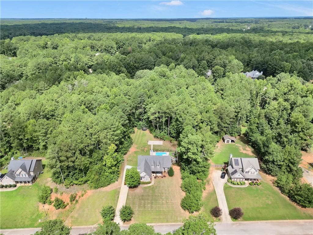 3 bedroom, 3 bathroom, 2,419 sq ft single family residence under contract at 309 Helena Place, Mcdonough, GA 30252 — photo 3