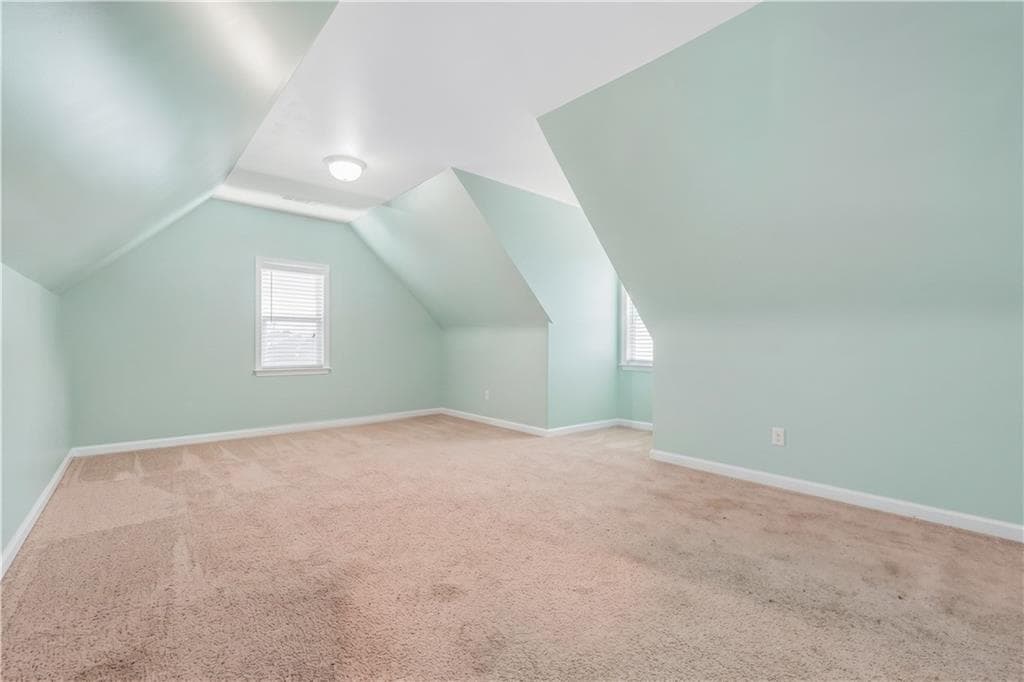 3 bedroom, 3 bathroom, 2,419 sq ft single family residence under contract at 309 Helena Place, Mcdonough, GA 30252 — photo 8