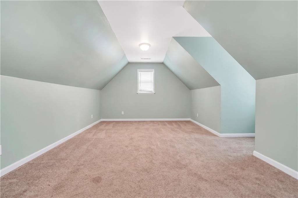 3 bedroom, 3 bathroom, 2,419 sq ft single family residence under contract at 309 Helena Place, Mcdonough, GA 30252 — photo 10