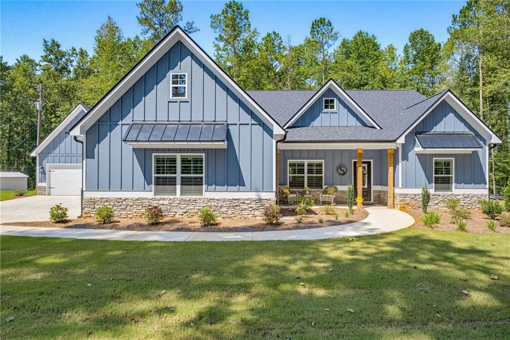 4 bedroom, 2 bathroom, 1,910 sq ft single family residence under contract at 959 Highway 101, Dallas, GA 30157