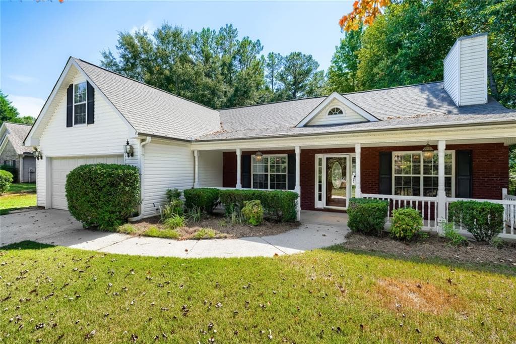 3 bedroom, 2 bathroom, 1,816 sq ft single family residence under contract at 1141 Morrow Drive, Social Circle, GA 30025 — photo 3