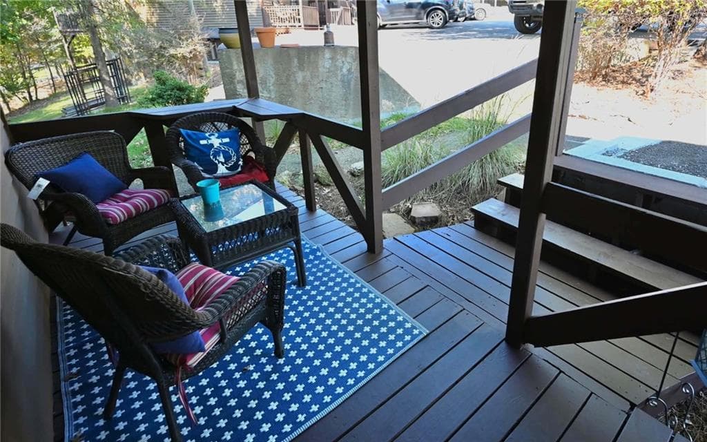 2 bedroom, 3 bathroom, 1,088 sq ft condominium for sale at 16 Mountain View Court, Waleska, GA 30183 — photo 4