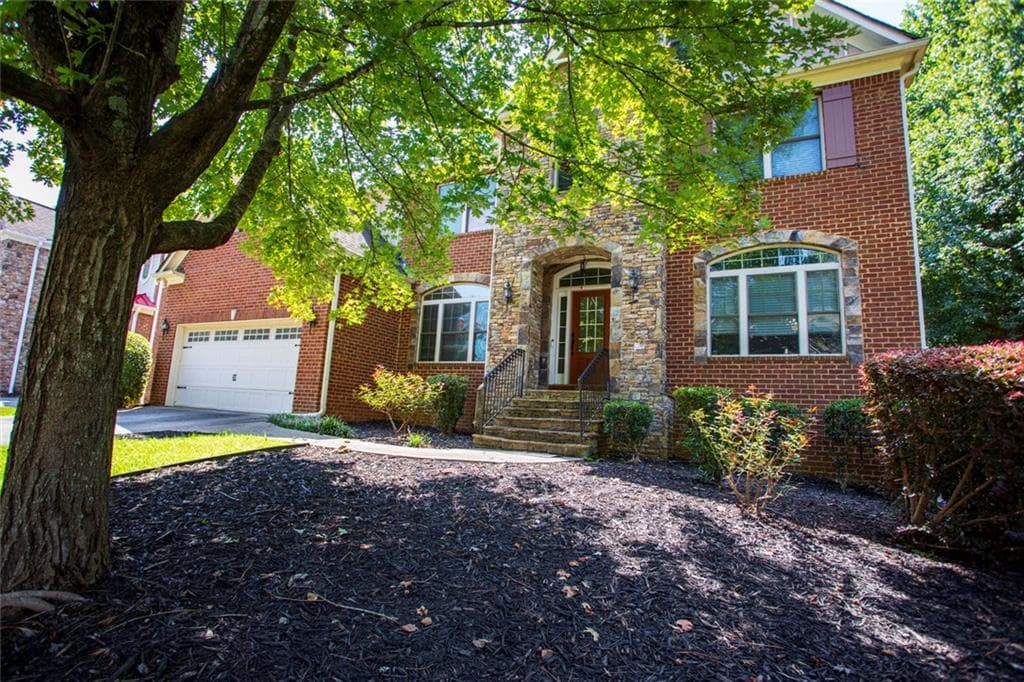 4 bedroom, 3 bathroom, 3,946 sq ft single family residence under contract at 2159 Everleigh Drive, Marietta, GA 30064 — photo 3