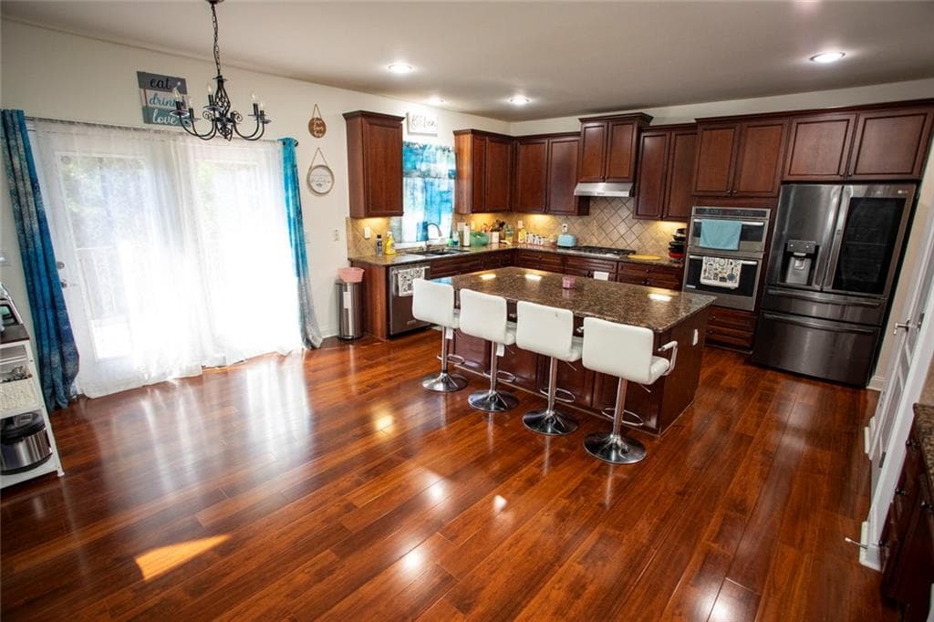 4 bedroom, 3 bathroom, 3,946 sq ft single family residence under contract at 2159 Everleigh Drive, Marietta, GA 30064 — photo 5