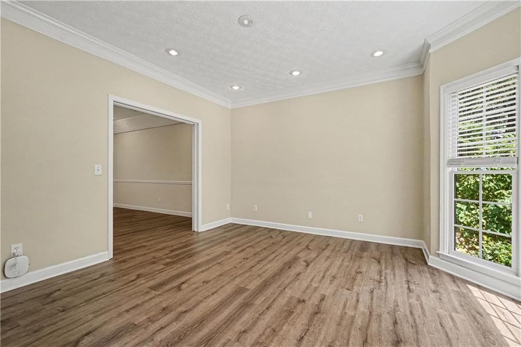 5 bedroom, 4 bathroom, 3,318 sq ft single family residence for sale at 213 Powers Court, Woodstock, GA 30189 — photo 5