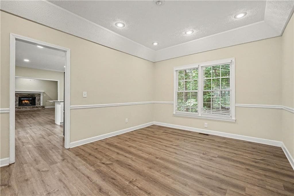 5 bedroom, 4 bathroom, 3,318 sq ft single family residence for sale at 213 Powers Court, Woodstock, GA 30189 — photo 8