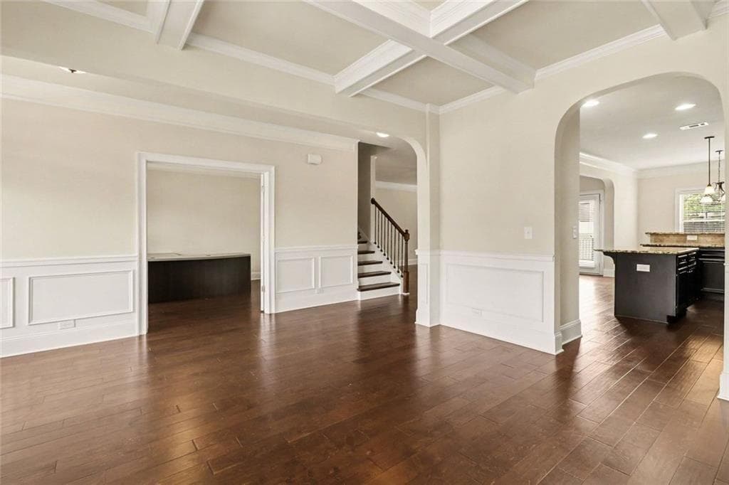 5 bedroom, 4 bathroom, 3,708 sq ft single family residence under contract at 1941 Weatherstaff Lane, Mcdonough, GA 30253 — photo 6