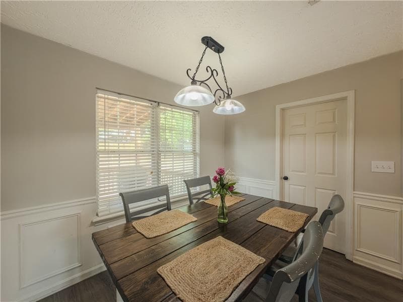 3 bedroom, 2 bathroom single family residence for sale at 2990 Hampton Valley Drive, Loganville, GA 30052 — photo 10