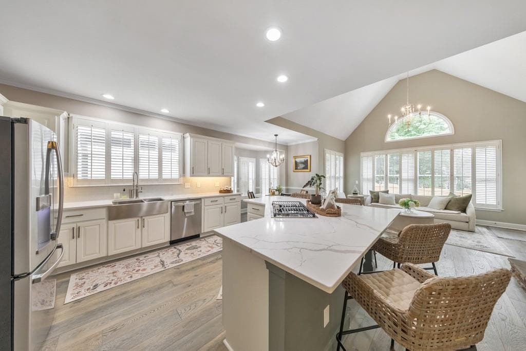5 bedroom, 5 bathroom, 5,561 sq ft single family residence for sale at 108 Kremer Falls Trace, Canton, GA 30114 — photo 5