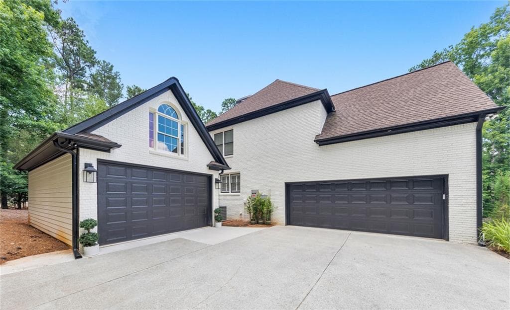 5 bedroom, 5 bathroom, 5,561 sq ft single family residence for sale at 108 Kremer Falls Trace, Canton, GA 30114 — photo 10