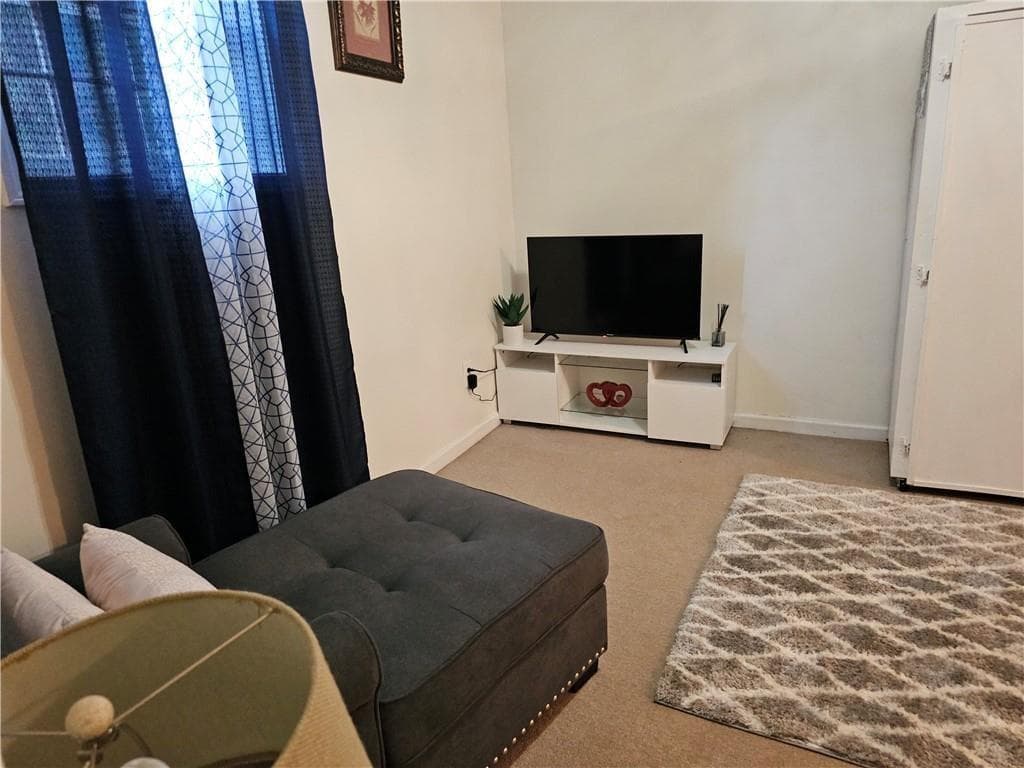 1 bedroom, 1 bathroom, 2,916 sq ft apartment for rent at 1500 Old Salem Drive, Conyers, GA 30013 for $1,650 a month — photo 2