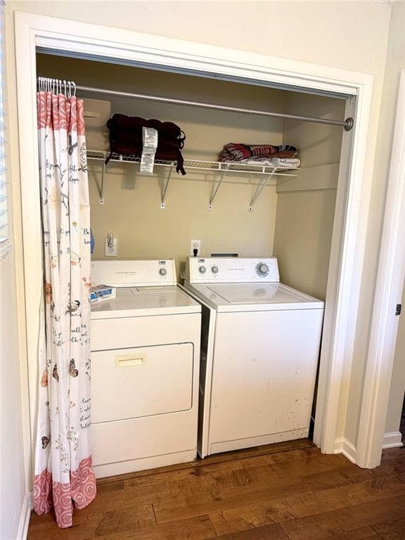 2 bedroom, 2 bathroom, 1,162 sq ft condominium for sale at 554 Picketts Bend Circle, Marietta, GA 30008 — photo 10