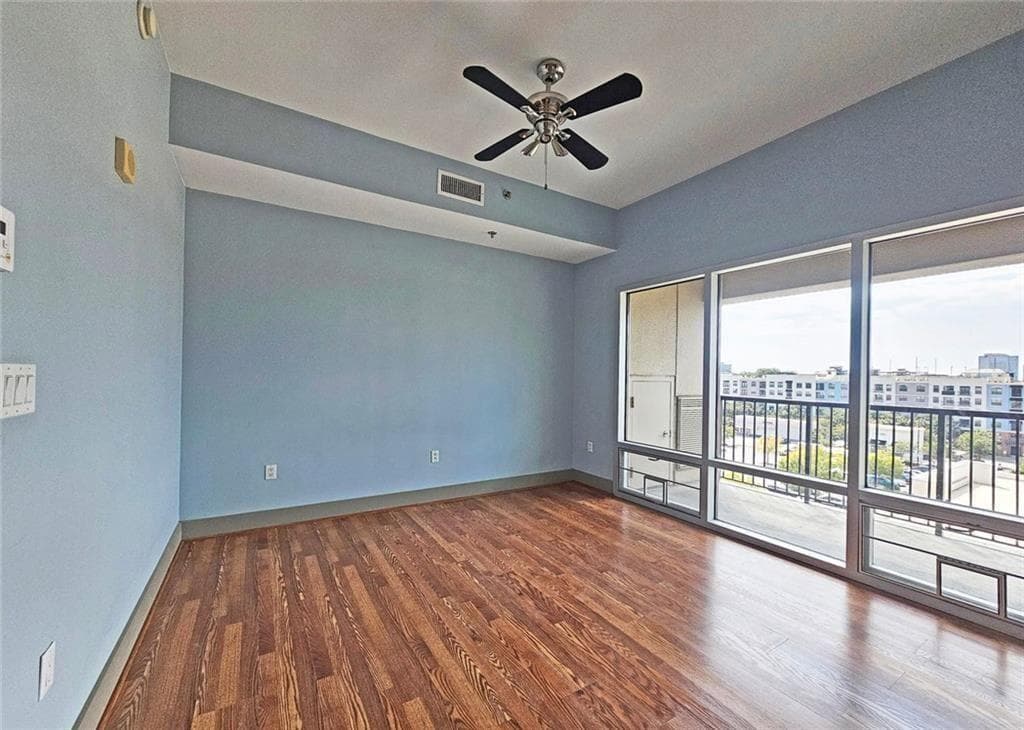 1 bedroom, 1 bathroom, 793 sq ft condominium for sale at 4561 Olde Perimeter Way 608, Dunwoody, GA 30346 — photo 8