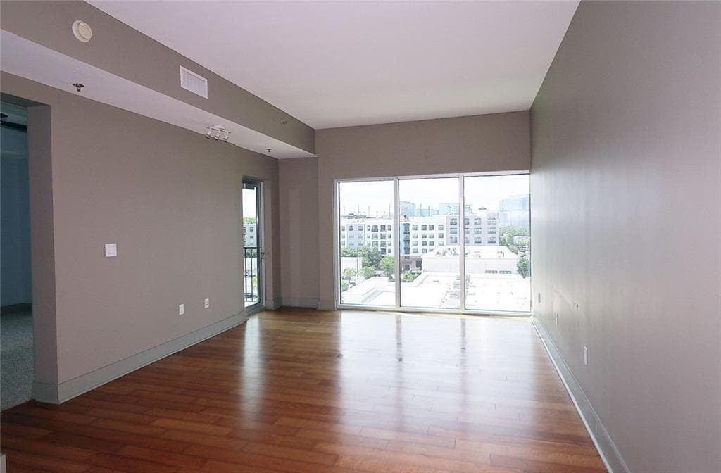 1 bedroom, 1 bathroom, 793 sq ft condominium for sale at 4561 Olde Perimeter Way 608, Dunwoody, GA 30346 — photo 10