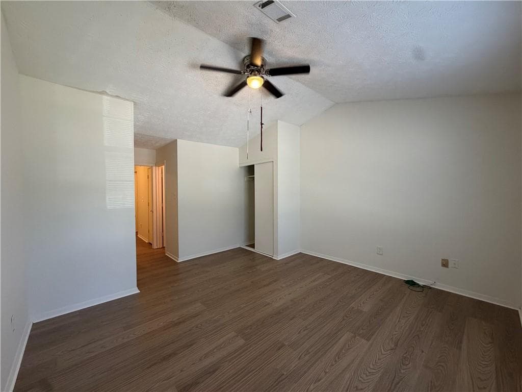 2 bedroom, 2 bathroom, 1,068 sq ft townhouse for sale at 6644 Ramsgate Way, Norcross, GA 30093 — photo 7