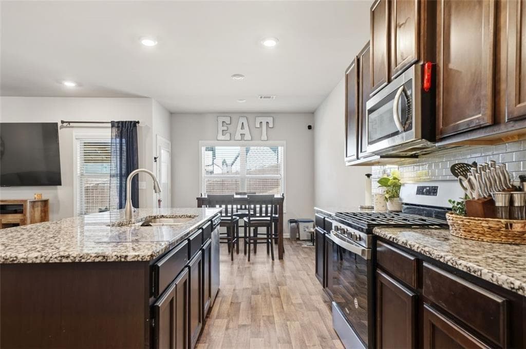 5 bedroom, 4 bathroom, 2,816 sq ft single family residence for sale at 362 Auburn Crossing Drive, Auburn, GA 30011 — photo 6