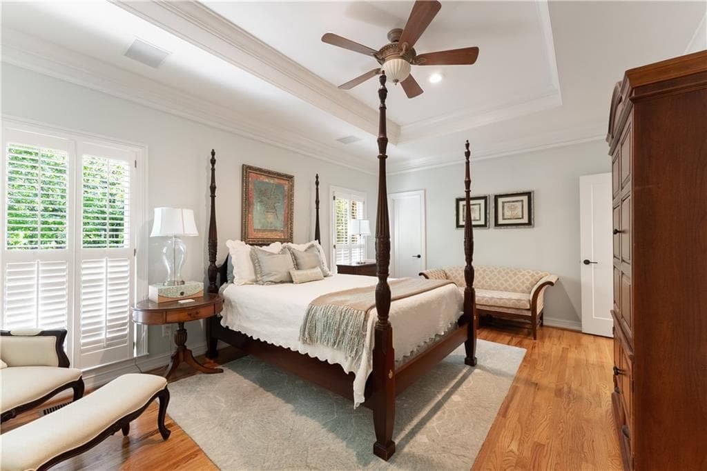 4 bedroom, 6 bathroom, 4,962 sq ft single family residence for sale at 3560 Greystone Road, Gainesville, GA 30506 — photo 4