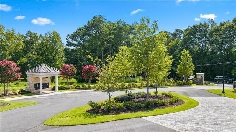 single family residence for sale at 2053 Magnolia Lane, Milton, GA 30004 — photo 10