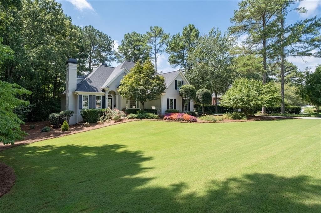 5 bedroom, 5 bathroom, 4,995 sq ft single family residence for sale at 1455 Natchez Way, Grayson, GA 30017 — photo 3