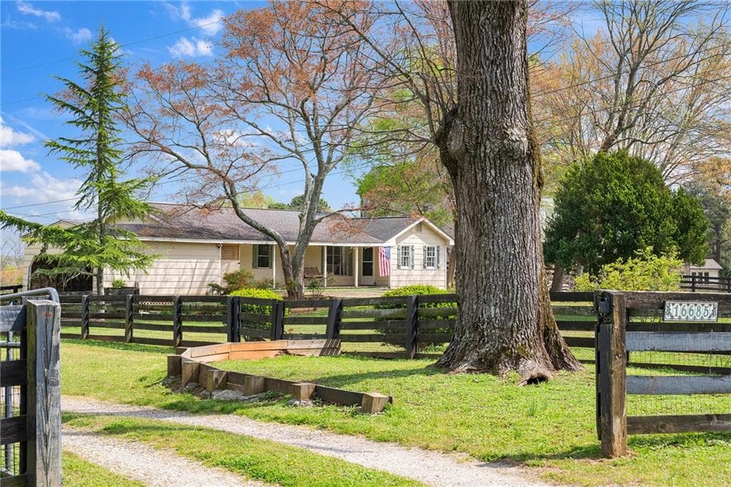 3 bedroom, 2 bathroom single family residence for sale at 16685 Hopewell Road, Milton, GA 30004 — photo 5