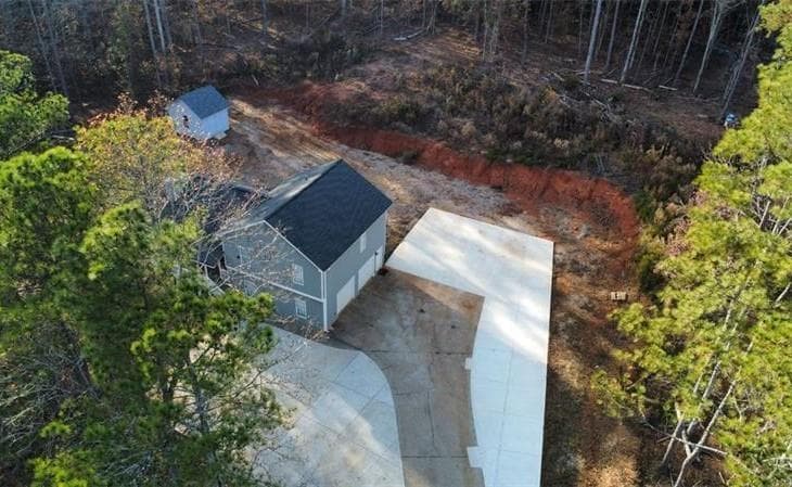 3 bedroom, 2 bathroom, 1,482 sq ft single family residence for rent at 4872 Lewis Road, Powder Springs, GA 30127 for $2,300 a month
