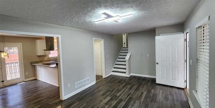 3 bedroom, 2 bathroom, 1,482 sq ft single family residence for rent at 4872 Lewis Road, Powder Springs, GA 30127 for $2,300 a month — photo 6