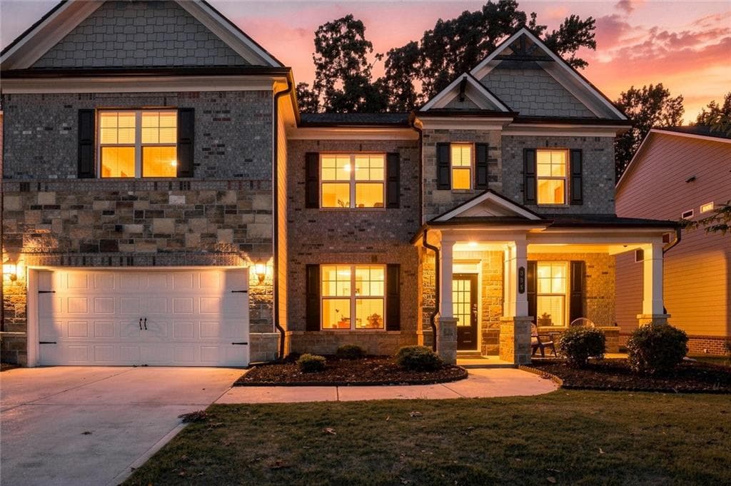 5 bedroom, 4 bathroom, 3,356 sq ft single family residence under contract at 335 Henson Farm Drive, Loganville, GA 30052 — photo 2