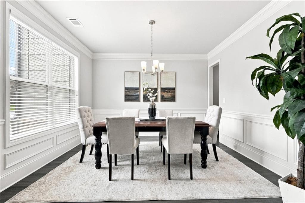 5 bedroom, 4 bathroom, 3,356 sq ft single family residence under contract at 335 Henson Farm Drive, Loganville, GA 30052 — photo 8
