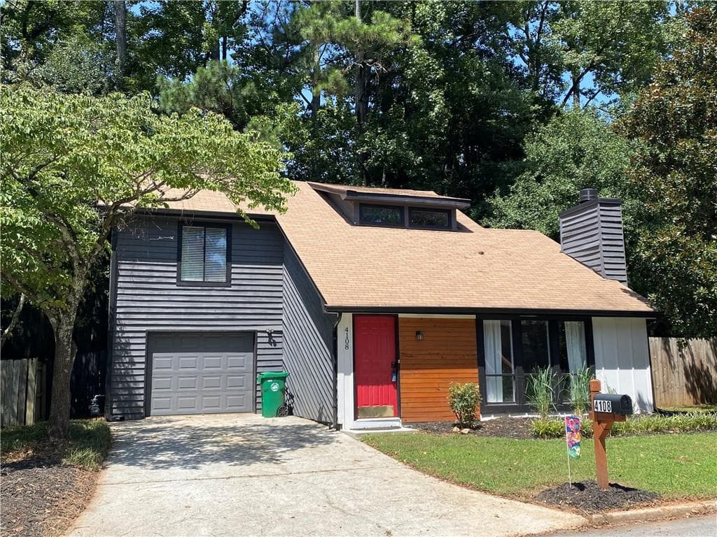 3 bedroom, 3 bathroom, 1,428 sq ft single family residence for sale at 4108 Wildflower Lane, Tucker, GA 30084 — photo 2