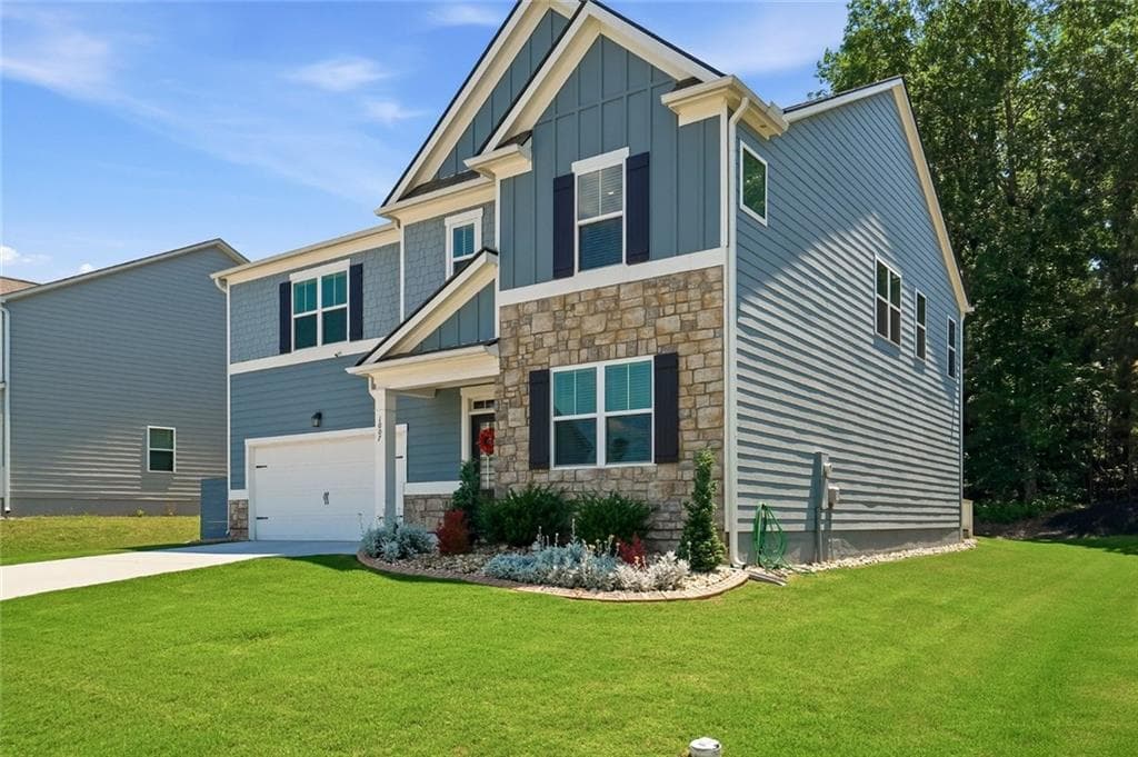 5 bedroom, 3 bathroom, 3,209 sq ft single family residence for rent at 1007 Sly Fox Run, Fairburn, GA 30213 for $3,100 a month — photo 2