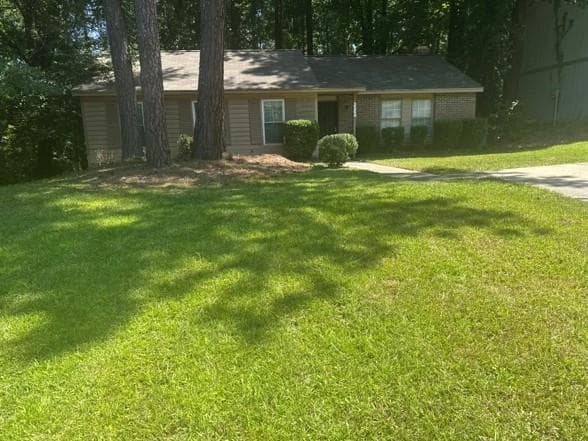 3 bedroom, 2 bathroom, 1,224 sq ft single family residence for sale at 3264 Brisbane Way, Lithonia, GA 30038 — photo 1 of 14