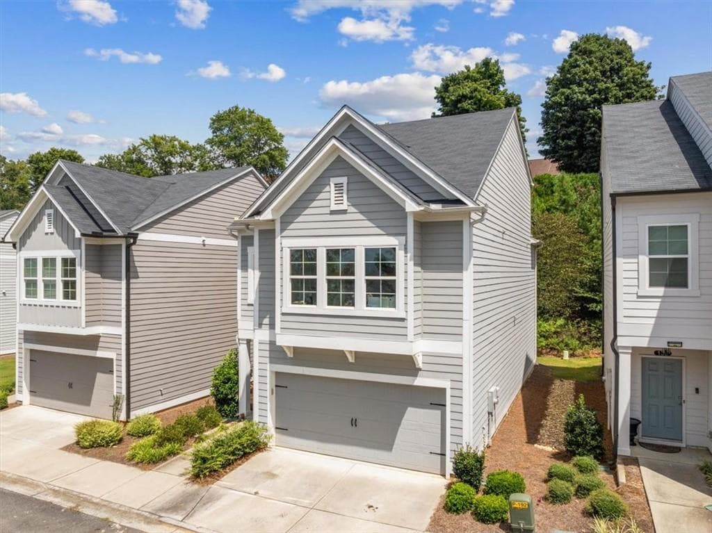4 bedroom, 4 bathroom, 2,568 sq ft single family residence under contract at 135 Millers Lane, Calhoun, GA 30701