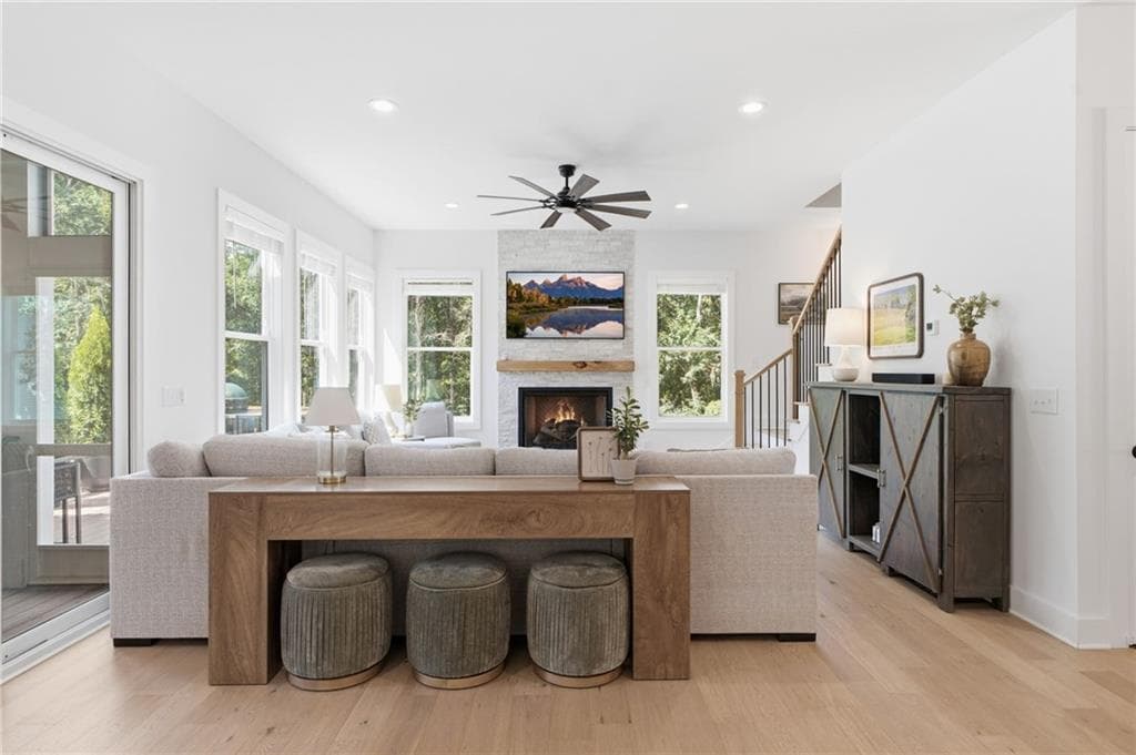4 bedroom, 3 bathroom, 3,118 sq ft single family residence for sale at 3645 Coldwater Court, Cumming, GA 30041 — photo 10