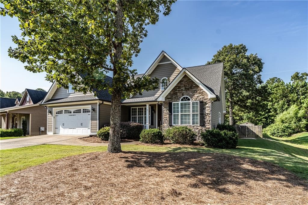 4 bedroom, 3 bathroom, 2,201 sq ft single family residence for sale at 5 Quarter Horse Drive, Rome, GA 30165 — photo 2