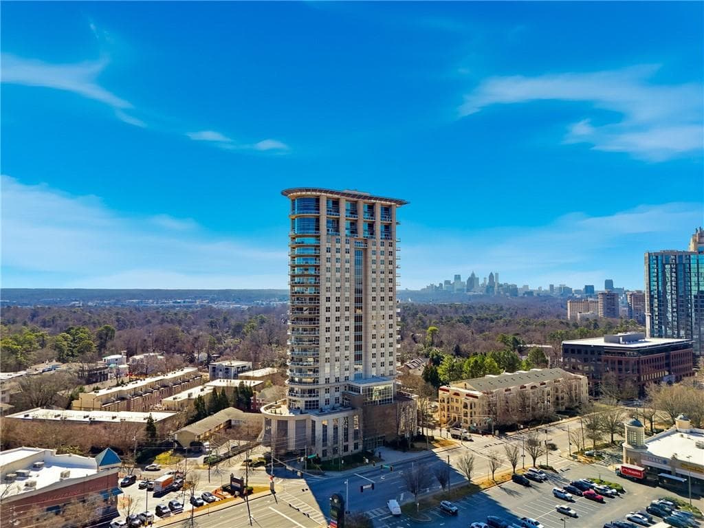 2 bedroom, 2 bathroom, 1,328 sq ft condominium for sale at 2881 Peachtree Road 902, Atlanta, GA 30305