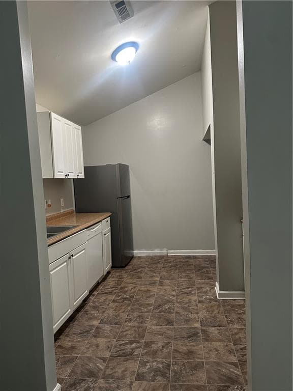 3 bedroom, 2 bathroom, 1,224 sq ft single family residence for sale at 3264 Brisbane Way, Lithonia, GA 30038 — photo 7