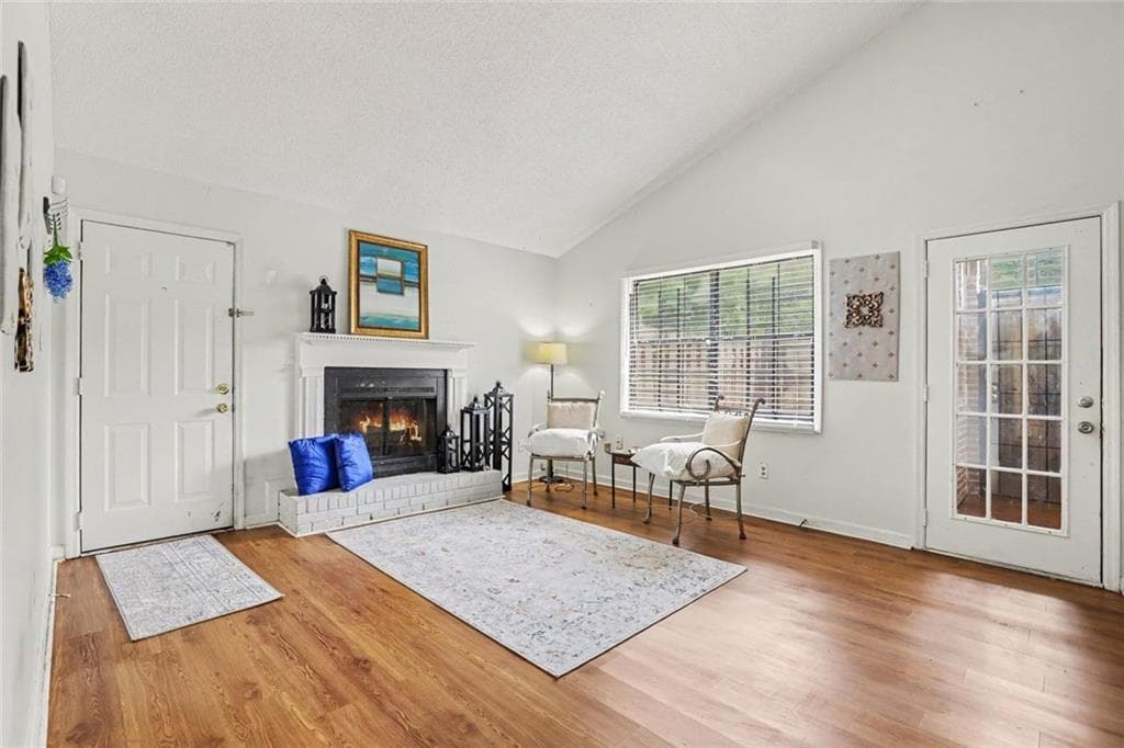 2 bedroom, 2 bathroom, 1,204 sq ft condominium for sale at 6032 Wintergreen Road, Norcross, GA 30093 — photo 3