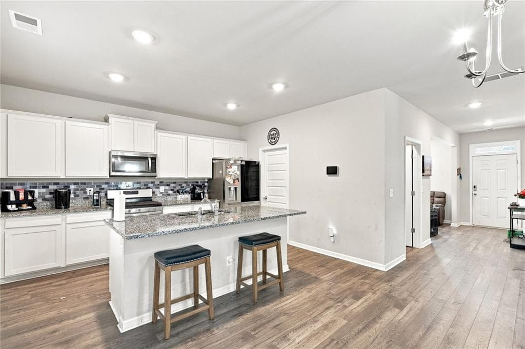 4 bedroom, 3 bathroom, 2,382 sq ft single family residence for sale at 154 Silver Birch Pass, Newnan, GA 30265 — photo 10