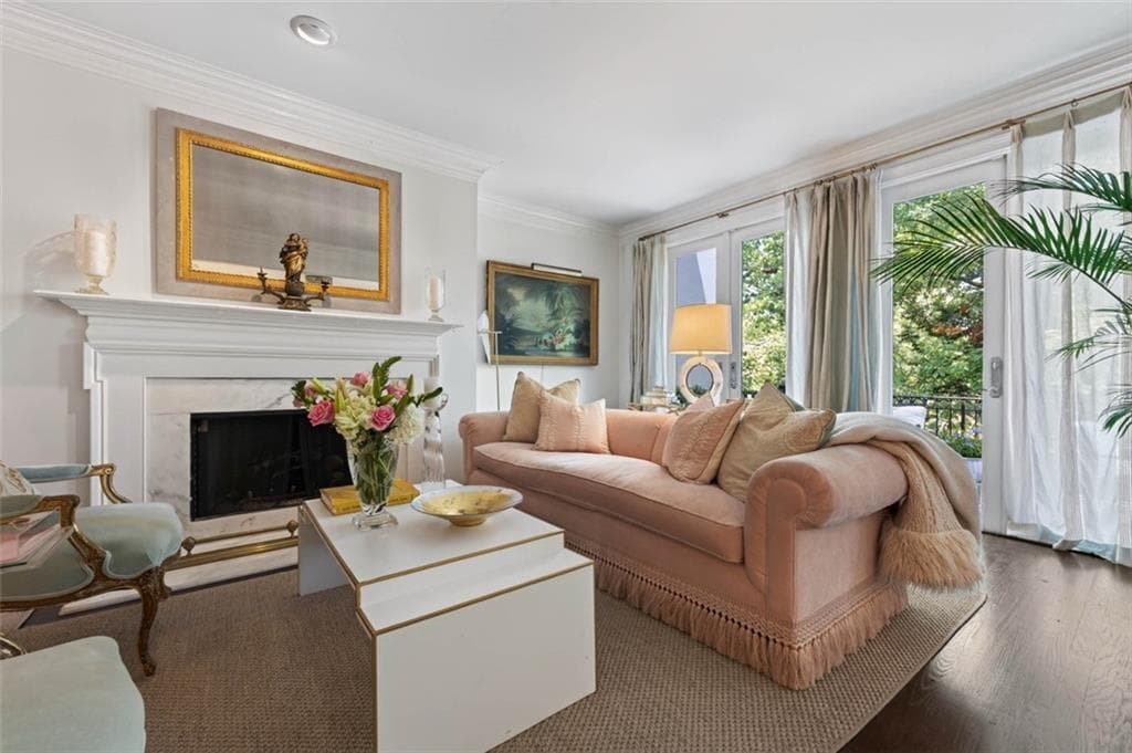 3 bedroom, 4 bathroom, 4,037 sq ft townhouse for sale at 2525 Peachtree Road 25, Atlanta, GA 30305 — photo 9