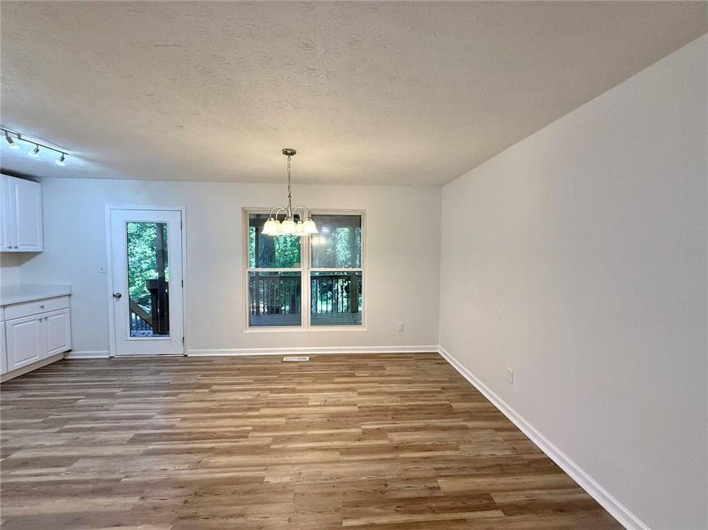 4 bedroom, 3 bathroom, 2,026 sq ft single family residence for sale at 3570 Brenda Court, Douglasville, GA 30135 — photo 5