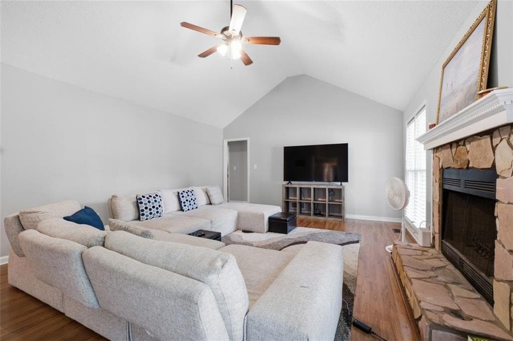 3 bedroom, 3 bathroom, 1,588 sq ft single family residence for sale at 11212 Hemlock Road, Hampton, GA 30228 — photo 10