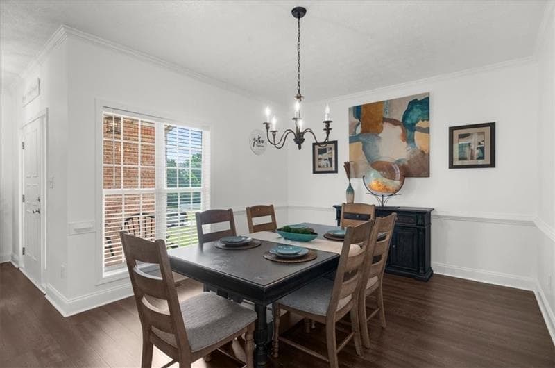 6 bedroom, 4 bathroom, 2,628 sq ft single family residence for sale at 1330 Crimson Lane, Mcdonough, GA 30252 — photo 8