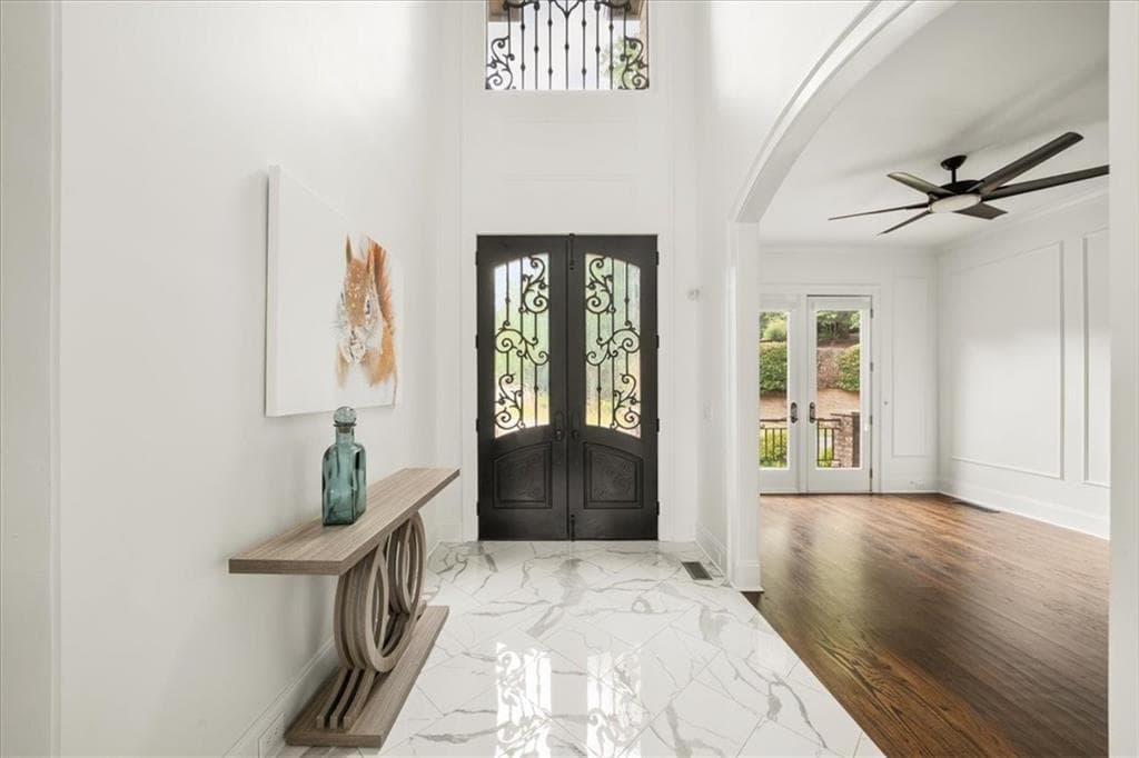 6 bedroom, 6 bathroom, 6,512 sq ft single family residence for sale at 1605 Lockridge Drive, Cumming, GA 30041 — photo 8