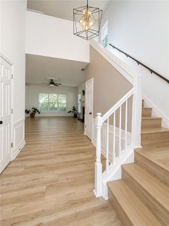 3 bedroom, 3 bathroom, 2,004 sq ft single family residence under contract at 4246 Pentworth Lane, Kennesaw, GA 30144 — photo 3