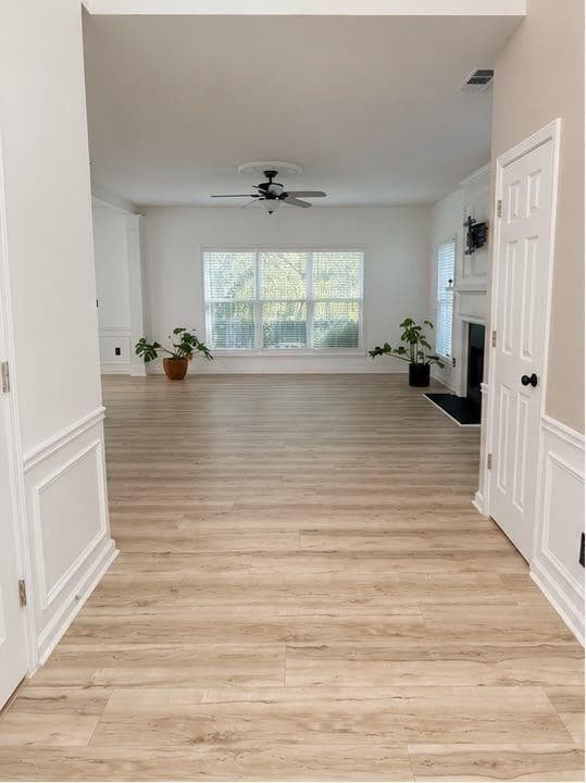 3 bedroom, 3 bathroom, 2,004 sq ft single family residence under contract at 4246 Pentworth Lane, Kennesaw, GA 30144 — photo 4