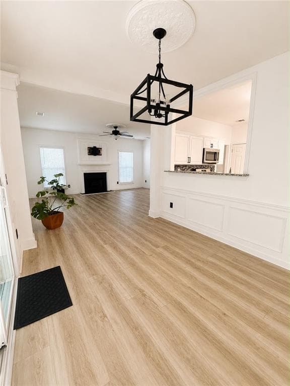 3 bedroom, 3 bathroom, 2,004 sq ft single family residence under contract at 4246 Pentworth Lane, Kennesaw, GA 30144 — photo 6