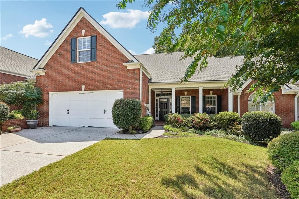 3 bedroom, 3 bathroom, 1,880 sq ft townhouse for sale at 428 Brookes Walk, Woodstock, GA 30188 — photo 3