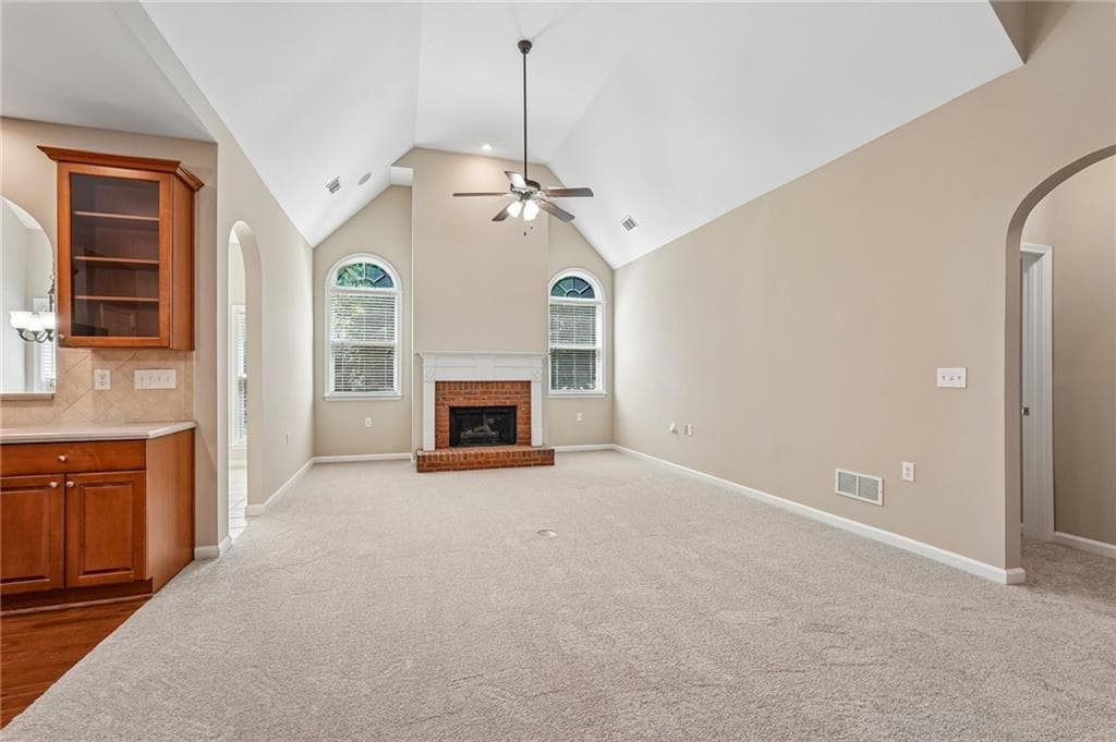 3 bedroom, 3 bathroom, 1,880 sq ft townhouse for sale at 428 Brookes Walk, Woodstock, GA 30188 — photo 7